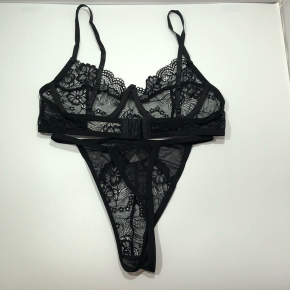 FLASH SALE☀️Arielle Lace Lingerie Set☀️ - Picture 7 of 8